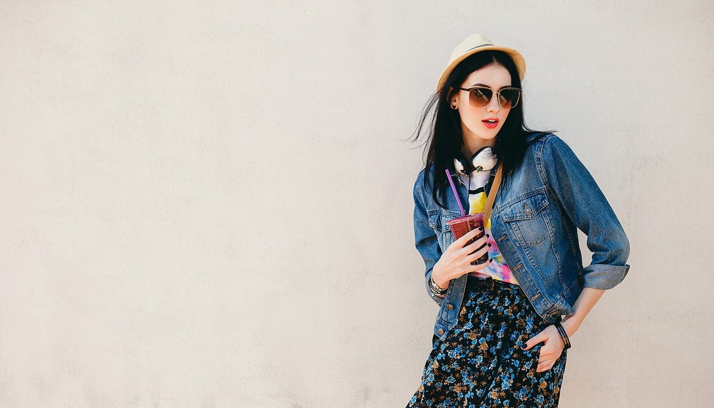 donna-fashion-muro-bianco